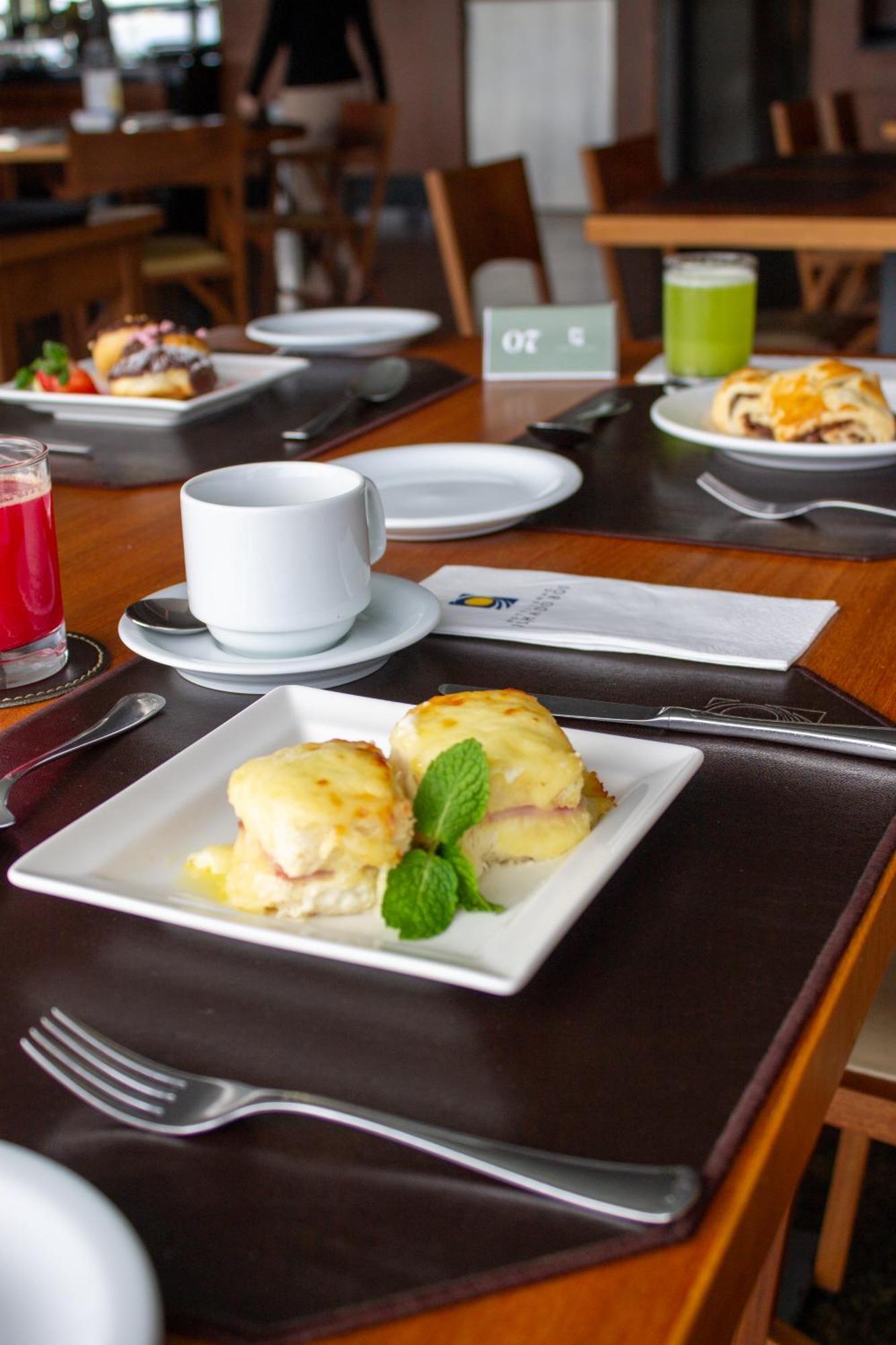 Hotel Senac Ilha Do Boi Vitória Eksteriør bilde A plate of cheese soufflé