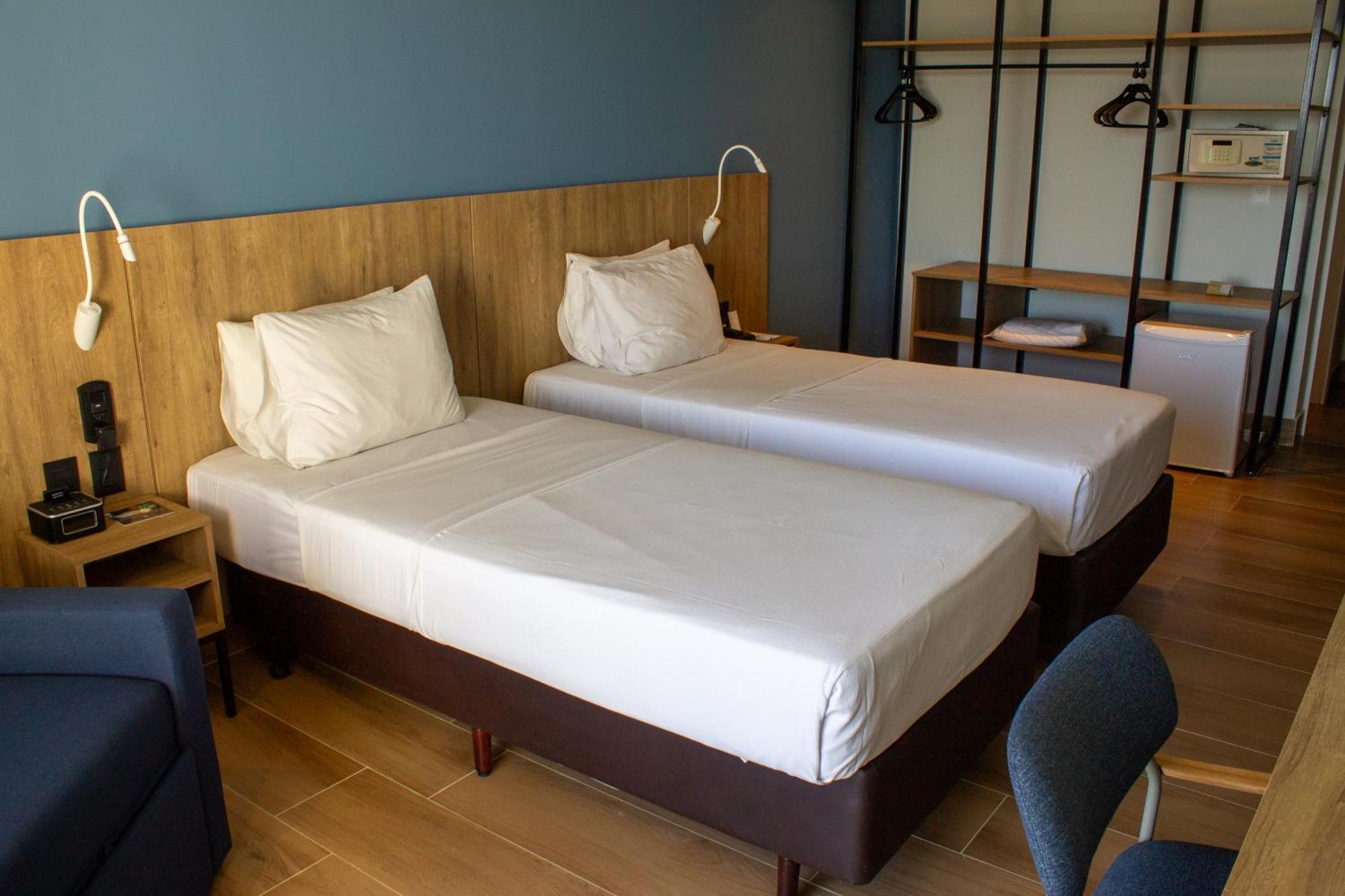 Hotel Senac Ilha Do Boi Vitória Eksteriør bilde A room at the hotel